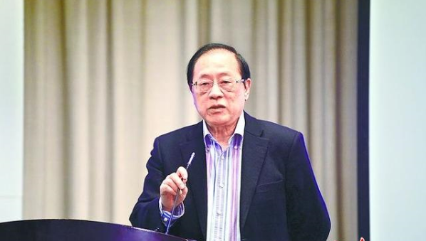 专为高中生打造的人工智能教材今年出版