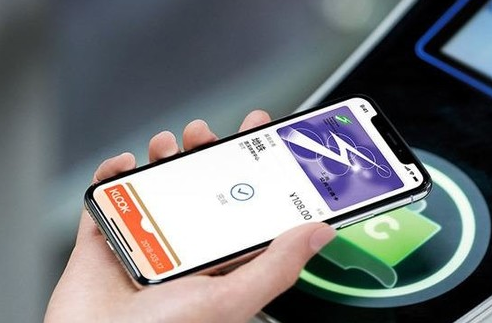 苹果Apple Pay已率先开通了支持北京市和上...