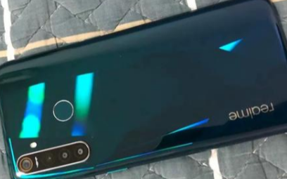 性价比超小米,搭配6GB运存+IMX586四摄+...
