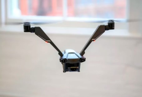 零零无限科技V-Coptr Falcon无人机,采用双螺旋桨设计降低用电量