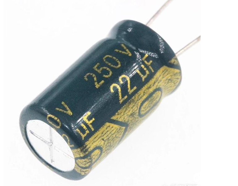 100V/10uf的电容可以用250V/10UF...