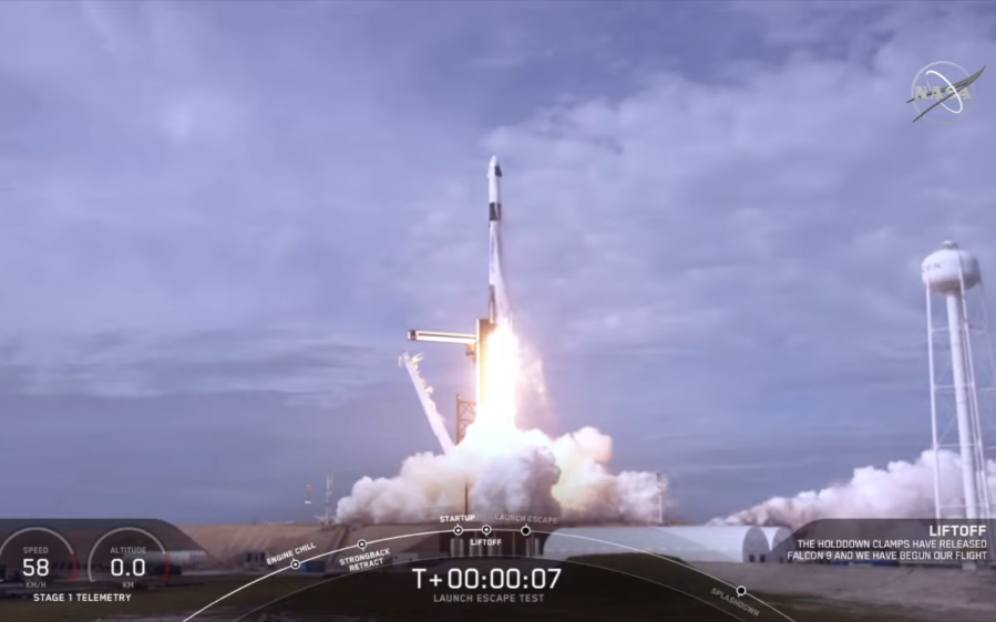 马斯克创造人类航天新壮举!空中炸毁火箭,然后成功...