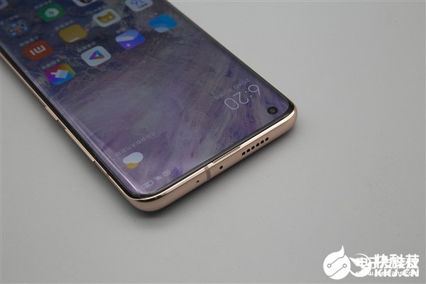 小米10 Pro珍珠白高清图集