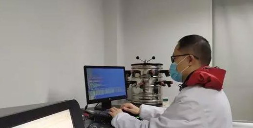 新型冠狀病毒“難纏” AI算法成破局利器