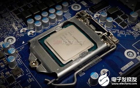 Intel第10代酷睿处理器,i9-10900实物图曝光