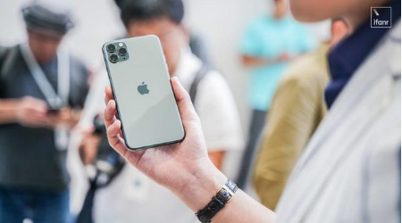 苹果正计划自己来设计新iPhone的天线模块