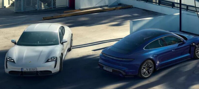 保时捷Taycan成为MotorTrend纪录保...