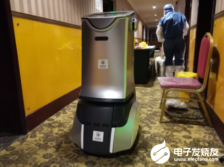 5G云端智能运输机器人亮相 助力青岛打赢抗疫攻坚...