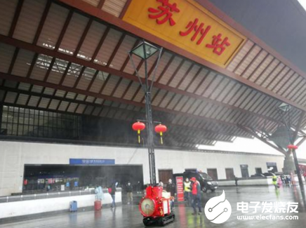 农业机械变身智能消毒机器人 喷洒药物比人工更为均...