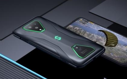 黑鲨3 Pro突然发布,全球唯一的升降游戏按键