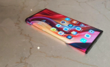 小米正在一些城市展示Mi MIX Alpha