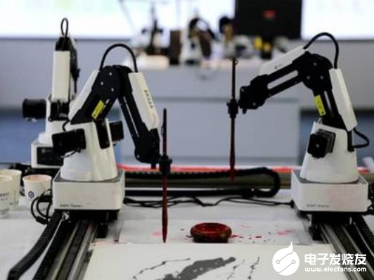机器人加速企业复工 工作效率是工人的三倍