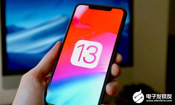 马斯克吐槽对iPhone近期软件更新十分失望 称更新并没有进步