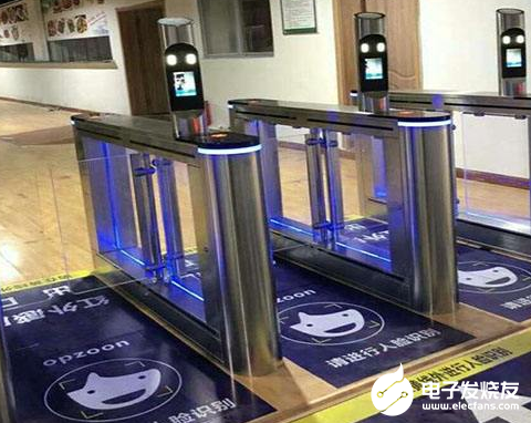 无接触智能产品成社区防疫卫士 助力疫情防控
