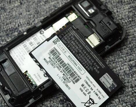 一体手机电池修复方法_一体手机电池能换吗