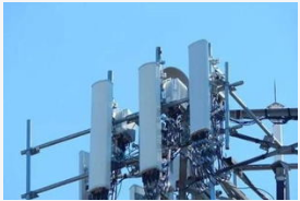 上海已建成了超过1.6万个5G基站和1.3万个5...