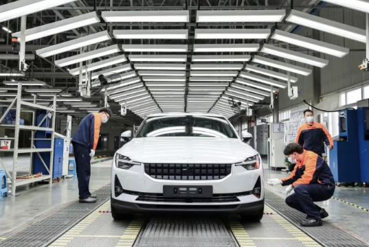 Polestar 2全速前进与特斯拉Model ...