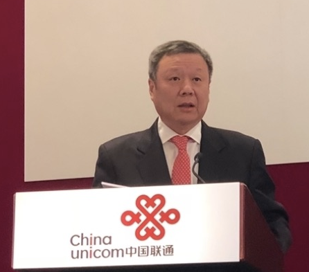 中国联通董事长王晓初表示运营商出现客户流失的原因...