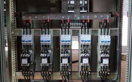 快速識別需要更換有故障的自愈式低壓并聯電容器的技...