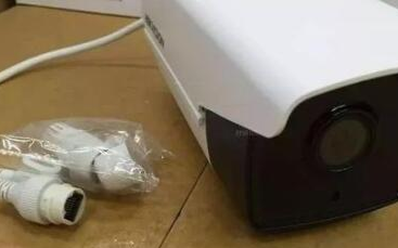 监控摄像头的组成部分
