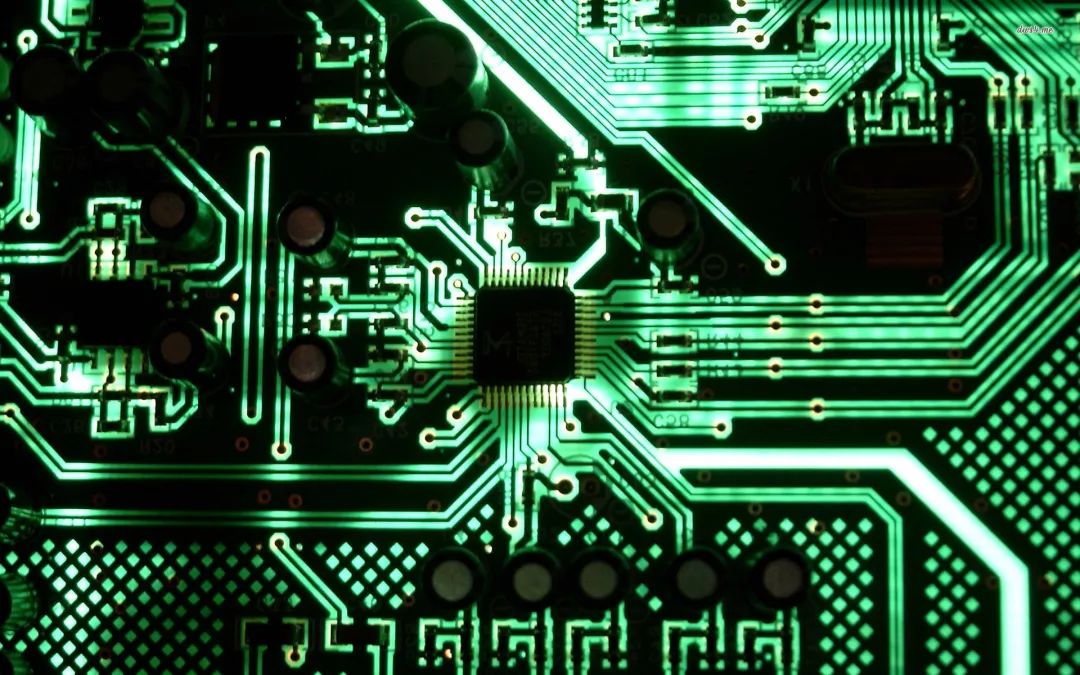 关于手动布线以及关键信号的处理