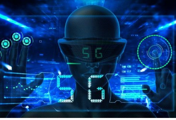 利用 5G 网络及现代医疗技术,建成首个5G 智...