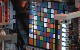 MulitCuber 999机器人首个破解9x9...