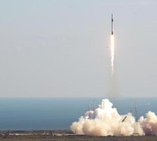 加拿大的客户提供“星链”服务,2021年开始覆盖...