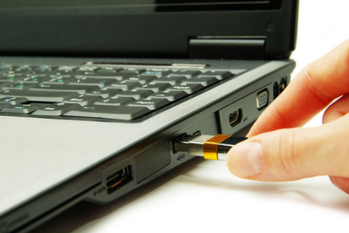 卡諾Windows 10 PC二代:提升處理器速...