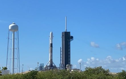 受天气因素影响,SpaceX再度推迟StarLi...
