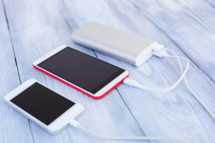 評測迪奧科USB-C to Lightning數...