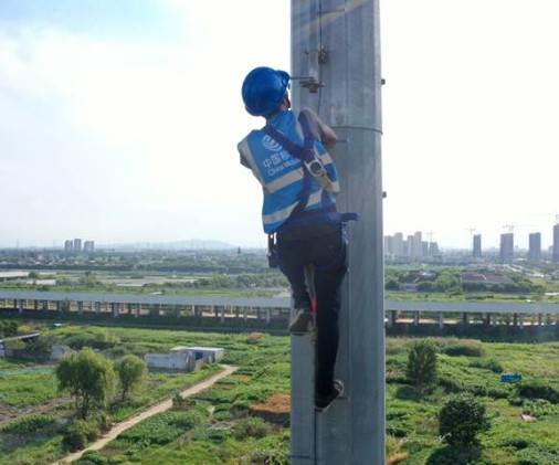 作為5G網絡誕生的關鍵一步,基站建設凝聚了無數移...
