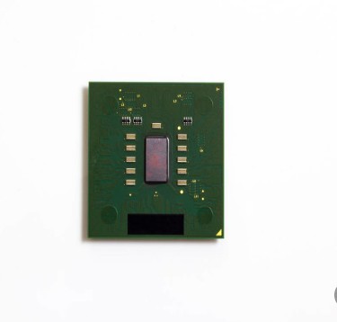 戴尔宣布新增一颗 AMD EPYC 7H12 处理器?