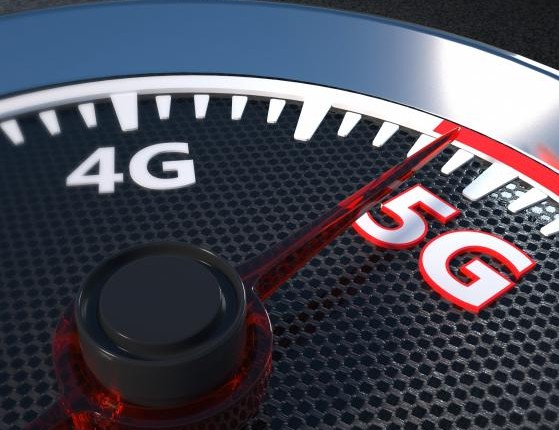 四川长虹推出5G+工业互联网生产线