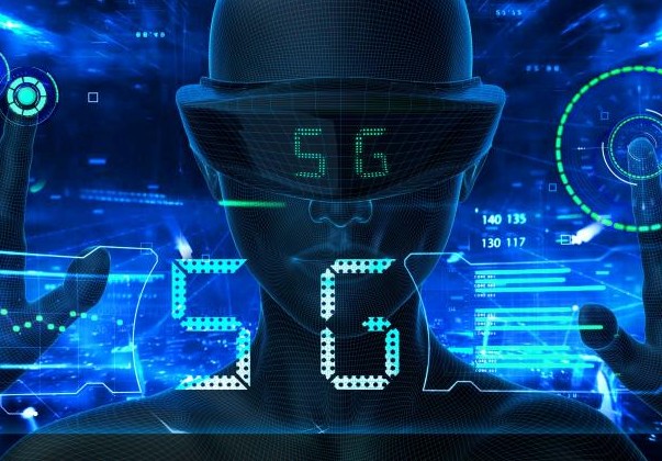 中国移动在5G+工业互联网会上推出“5G 专网产...