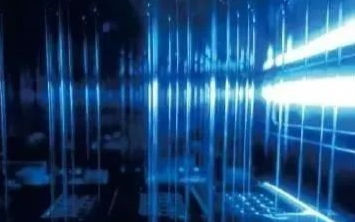 全国首台!中国电子推出国产化喷淋式液冷服务器;巴...