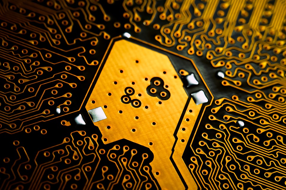 底层镀铜对PCB的好处与使用条件