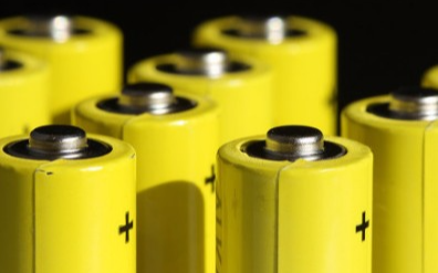 锂电池和铅酸电池的特点和对比