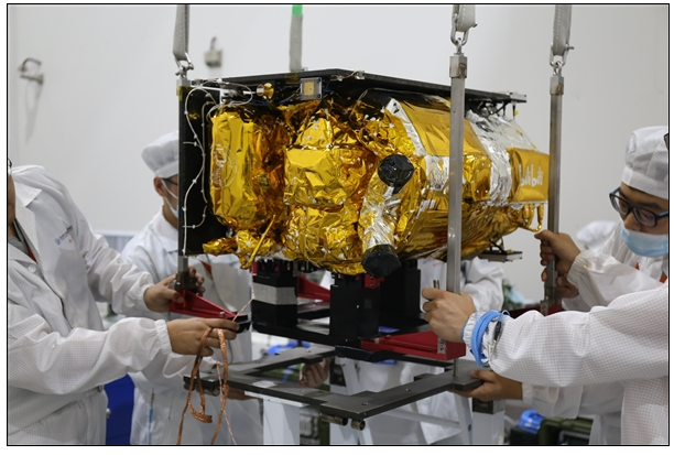 我国首个由B站定制、用于科普传播的视频遥感卫星成...