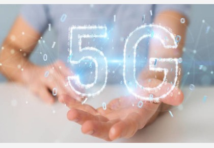 加拿大政府禁止中国企业华为生产的设备进入5G网络...