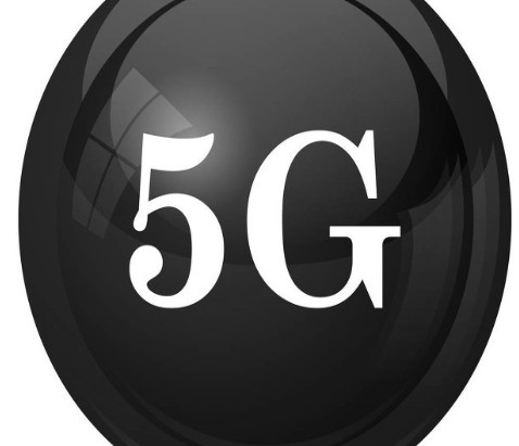 英特尔着重于软硬协同等前沿技术推动智能边缘计算的...
