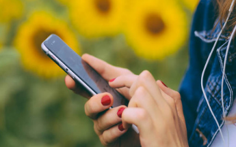 苹果屏下传感器专利或将消除iphone刘海