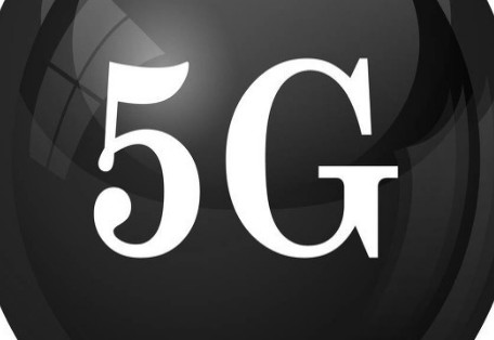 Renaud:当前可用的5G用户设备的数量正在逐...