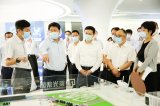 中国移动董事长赴紫光集团座谈交流