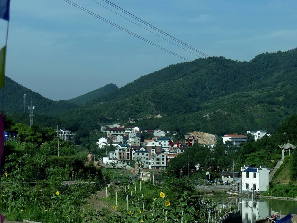 农村地区的信号覆盖为什么差,成本大且维护难