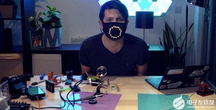 Tyler Glaiel生产的面罩技术的核心是LED矩阵
