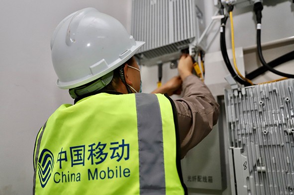 贵州移动宣布率先实现移动5G网络对地铁1号线的全...