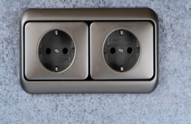 GaN晶体管维持低温的原因是什么?