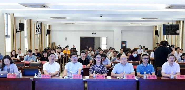 丽水市妇幼保健医院联合中国移动共同打造移动5G+...