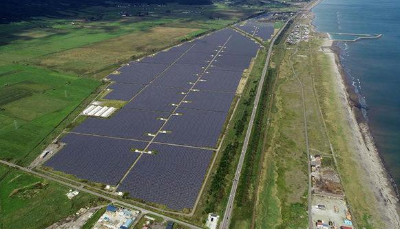 日本最大的太阳能加储能工厂已正式投入使用,但电网...